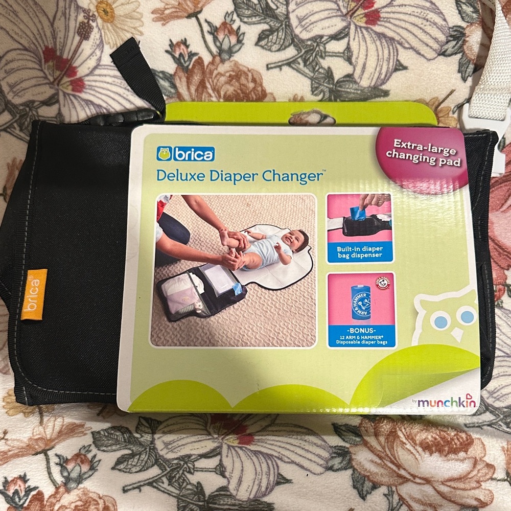 Brica Deluxe Diaper Changer - Black